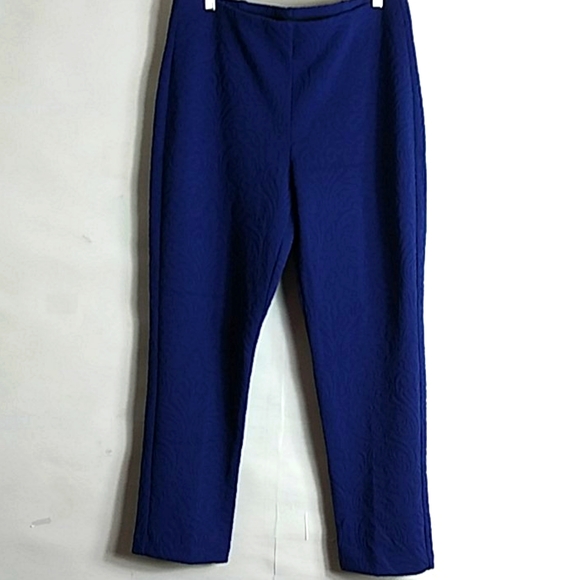 ladies slim leg pants